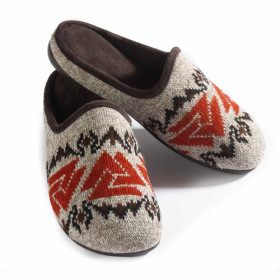 Mules tricot, Pointure : 43, Couleur : Beige/Marron/Rouille, par l’Homme Moderne.