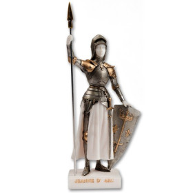 La statuette de Jeanne d’Arc, par l’Homme Moderne.