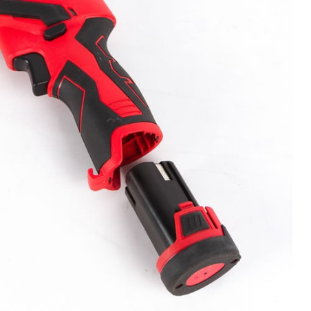 Scie sabre rechargeable