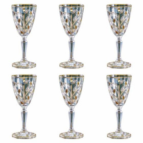 Les 6 verres à vin en cristal doré, par l’Homme Moderne.