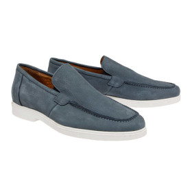 Mocassins Pierre Cardin, Pointure : 41, Couleur : Marine, par l’Homme Moderne.