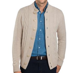 Gilet torsades boutonné, Tour de poitrine : M (96/100), Couleur : Beige, par l’Homme Moderne.