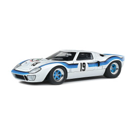 La Ford GT40 Championship..., par l’Homme Moderne.